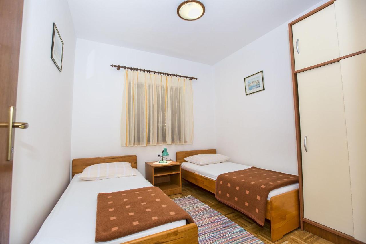 Apartmani Marijana Cesarica Exteriér fotografie