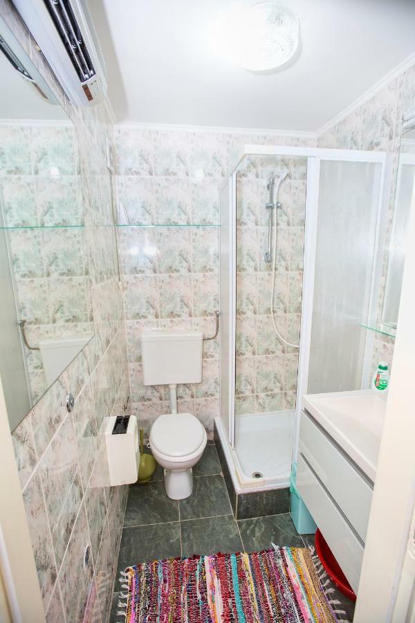 Apartmani Marijana Cesarica Exteriér fotografie