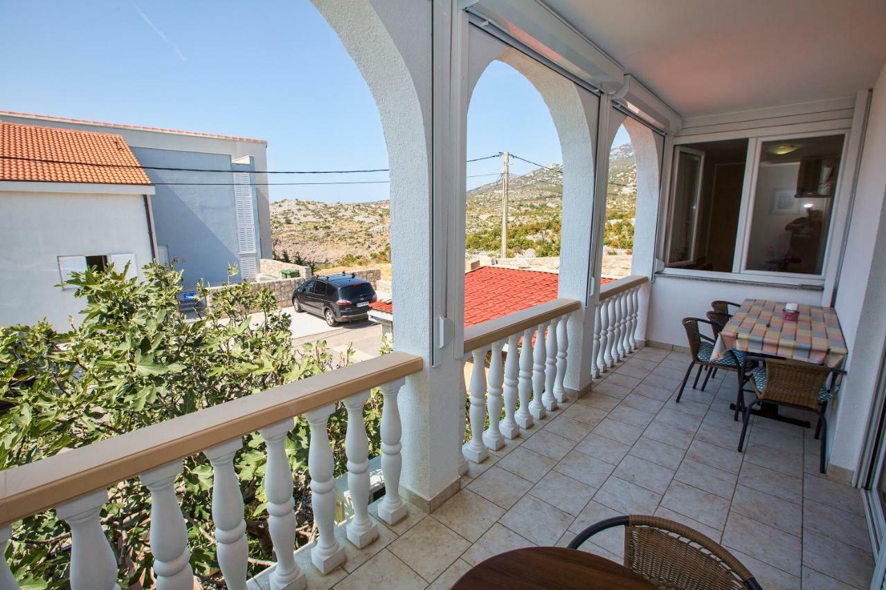 Apartmani Marijana Cesarica Exteriér fotografie