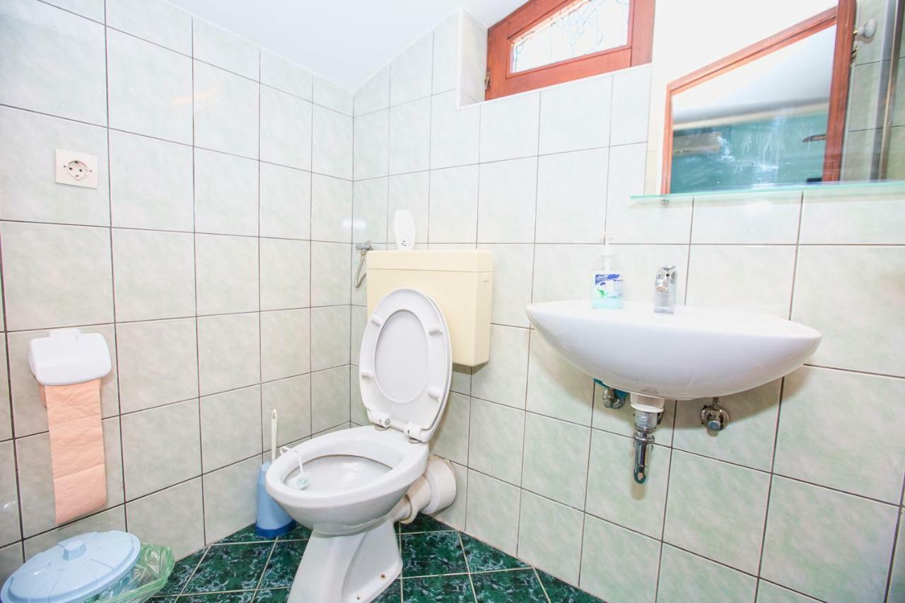 Apartmani Marijana Cesarica Exteriér fotografie